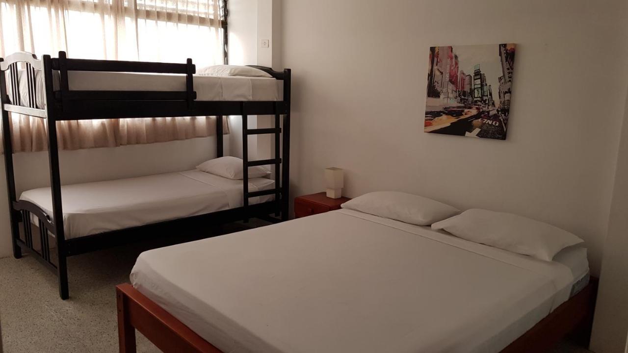 Chaqana Hostel Salinas  Εξωτερικό φωτογραφία