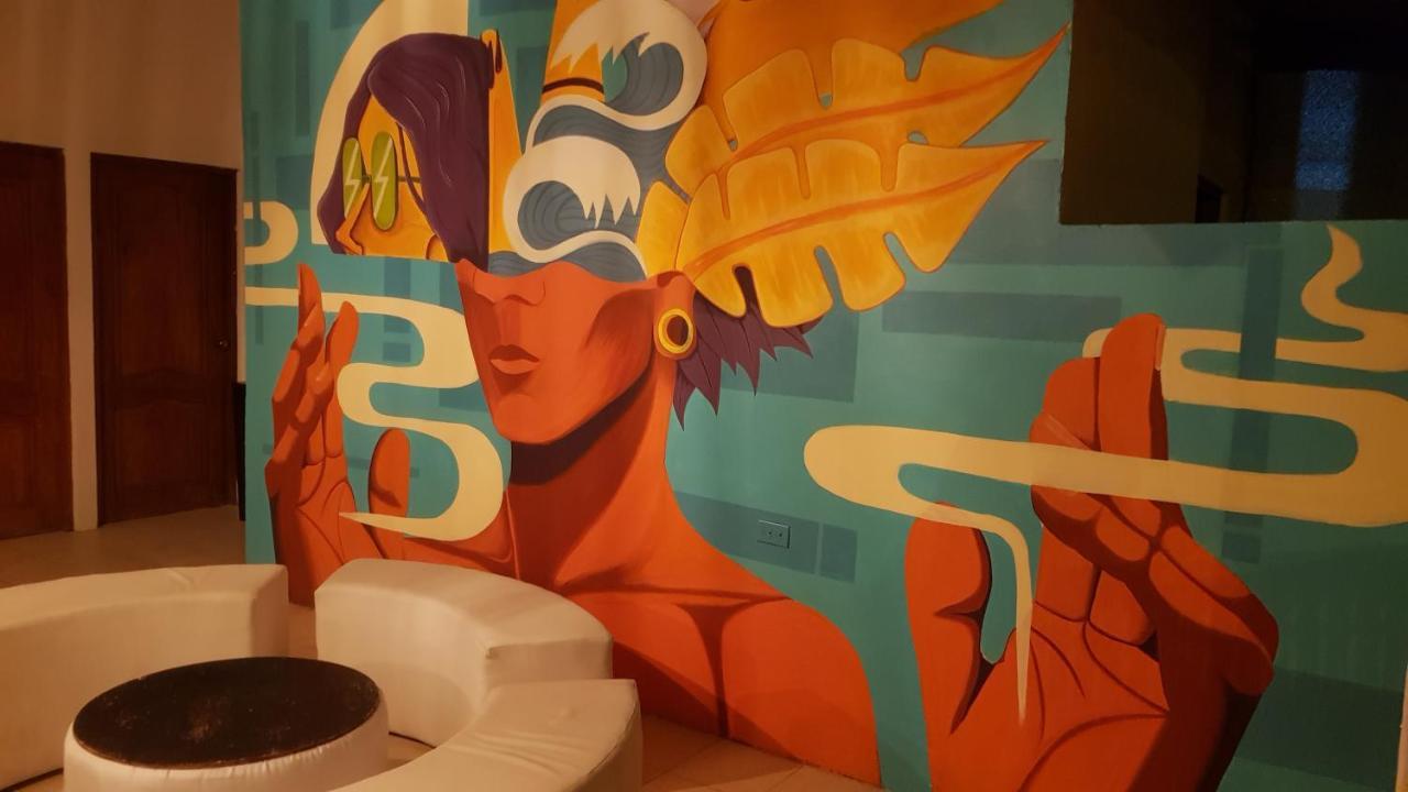 Chaqana Hostel Salinas  Εξωτερικό φωτογραφία